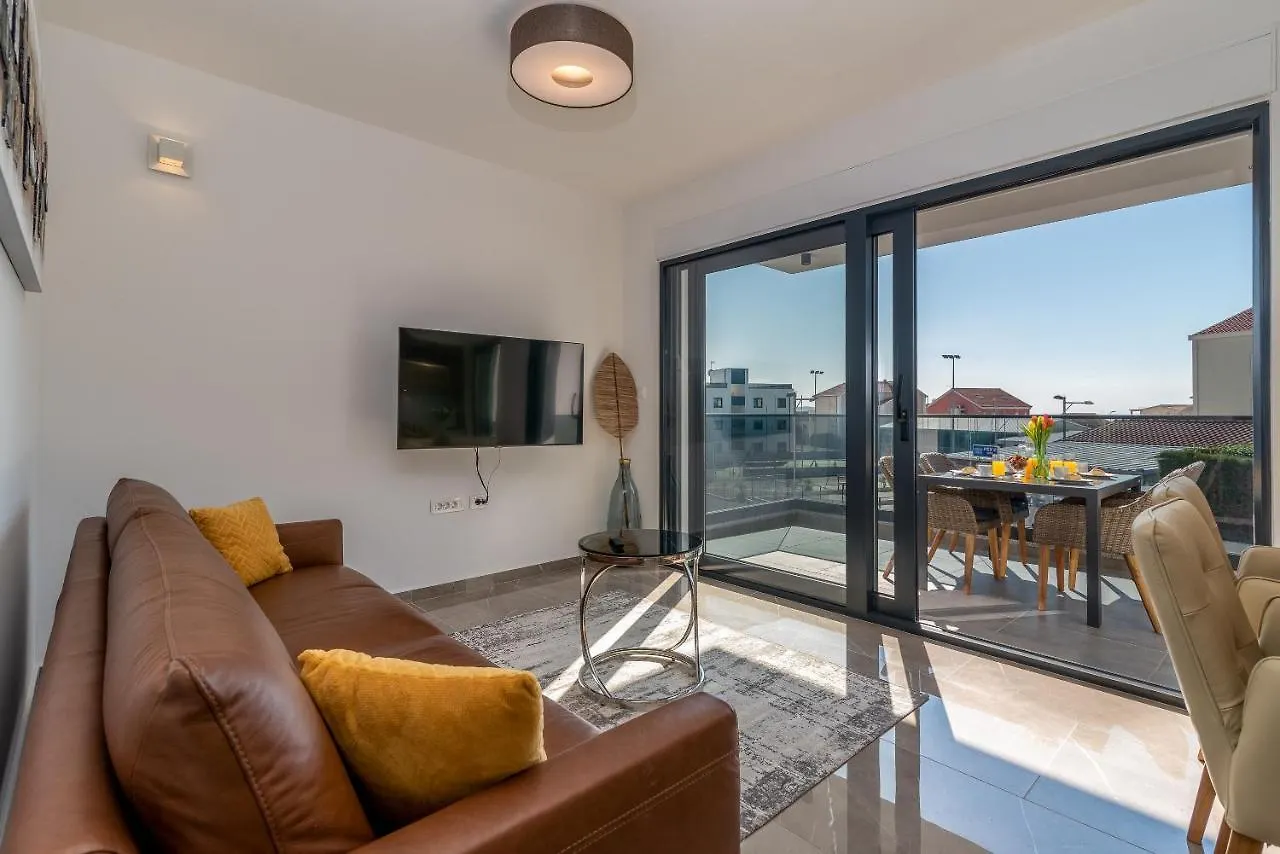 Poolside 2 Bedroom Ap. Mare Trogir Apartment