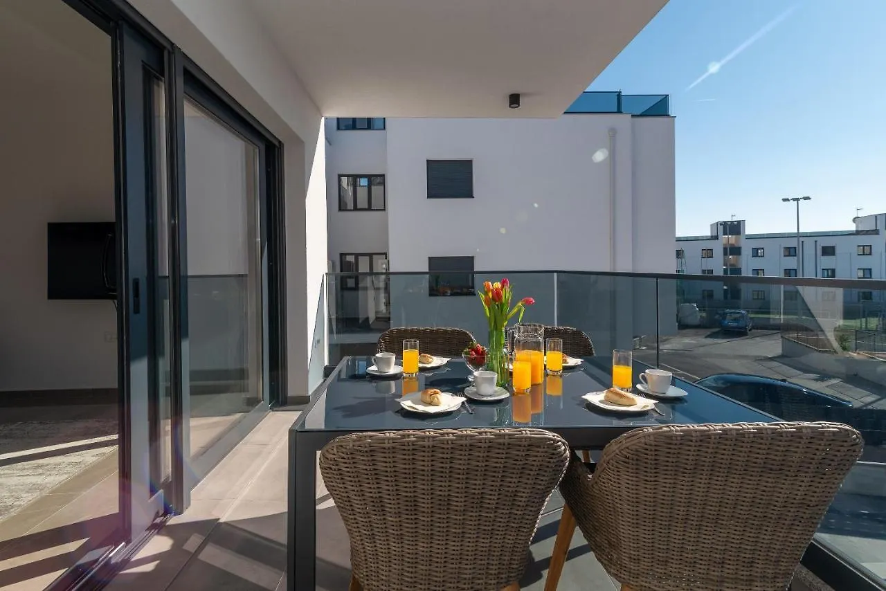 Poolside 2 Bedroom Ap. Mare Trogir Apartment